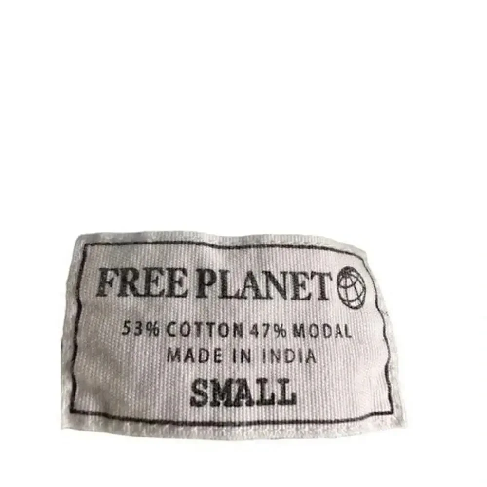 Free planet short sleeve button up - Picture 8 of 8